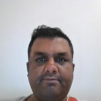 Lavoro per babysitter a Napoli: lavoro per babysitter Waqar