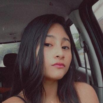 Babysitter Guayaquil: Roxana villa