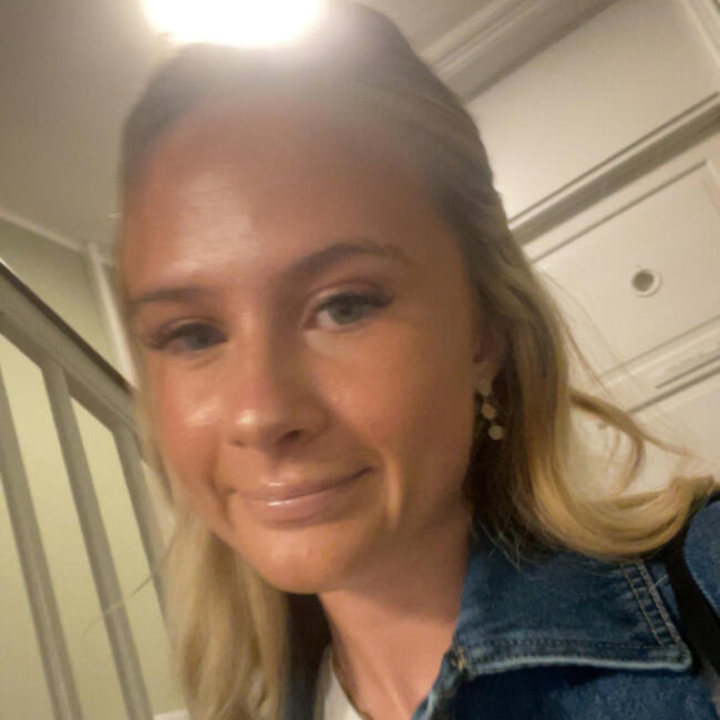 Babysitter in Copenhagen: Emma