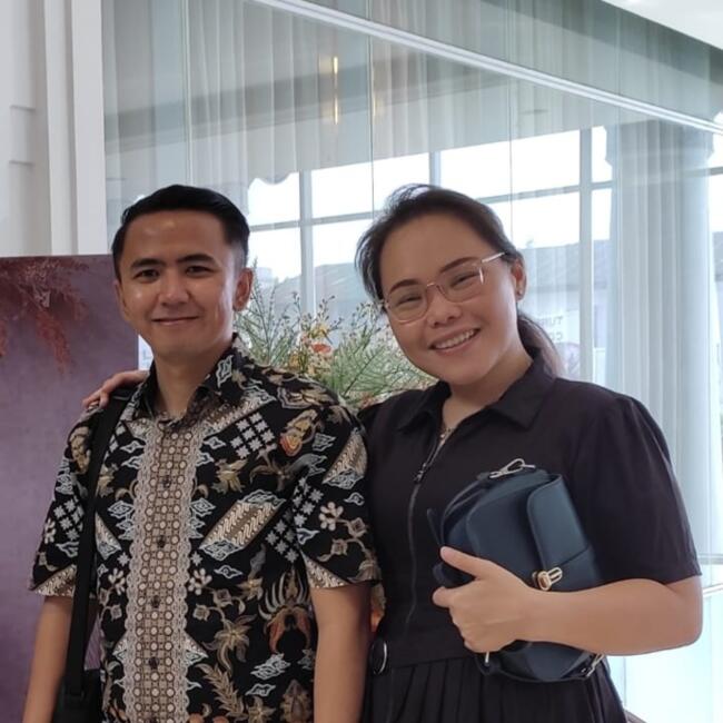 Lowongan pekerjaan babysitting di Kelapa Dua: Frans