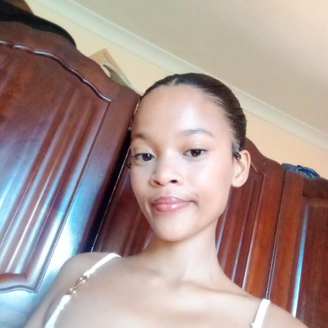 Babysitter in Bethelsdorp: Ashrudene