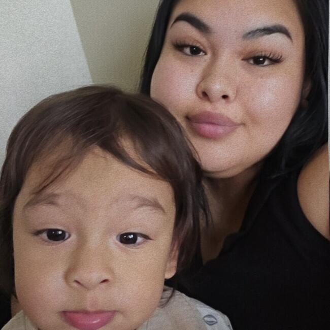 Trabalho de babysitting em Los Angeles: Janelly