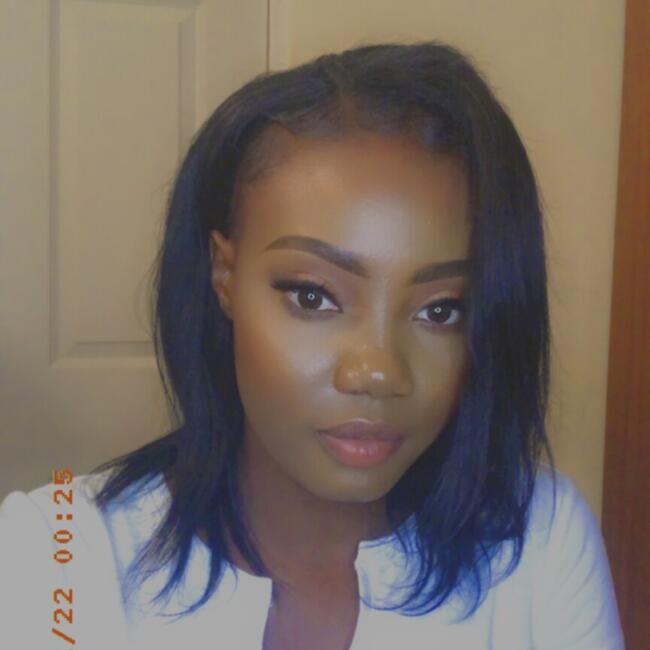 Babysitter in Toronto: Gia