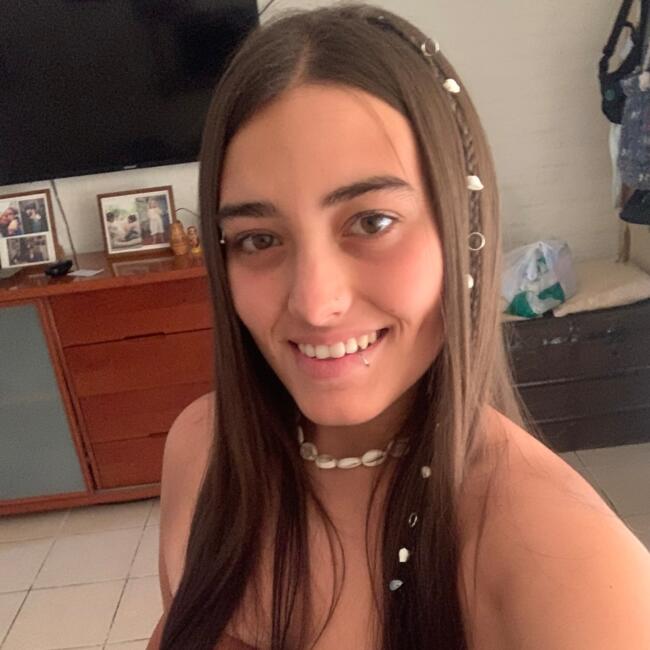 Niñera en El Pinar: Pierina