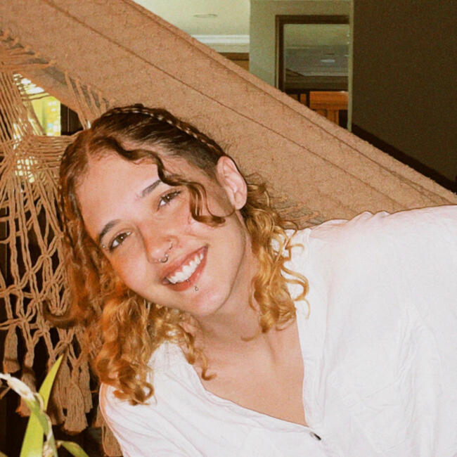 Babysitter in Brasília: Lia