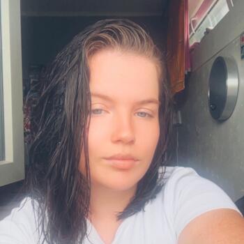 Babysitter in Antoing: Kimberley