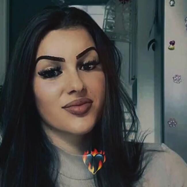 Gyermekfelügyelet: Vác: Dominika