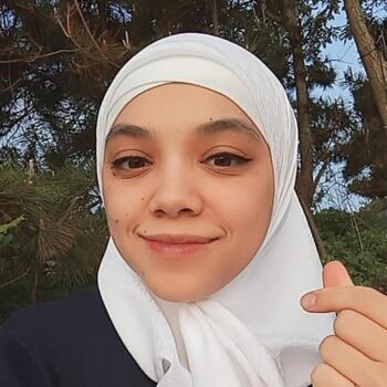 인천광역시에 있는 베이비시터: Lissa