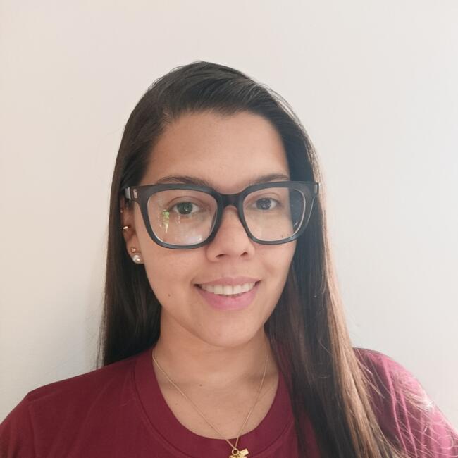 Babysitter in Caracas: Josly