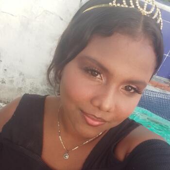 Babysitter in Montería: Laura