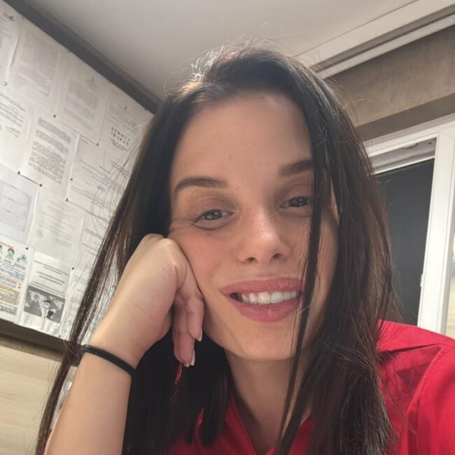 Babysitter in Stari Grad: Jelena