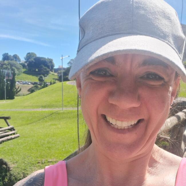 Babysitter in Guarapuava: Ludmila