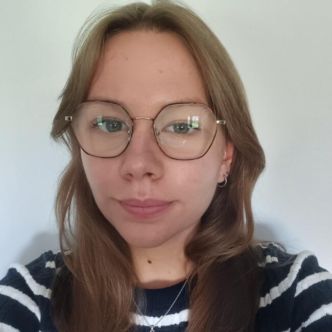 Babysitter in Wasquehal: Clémence
