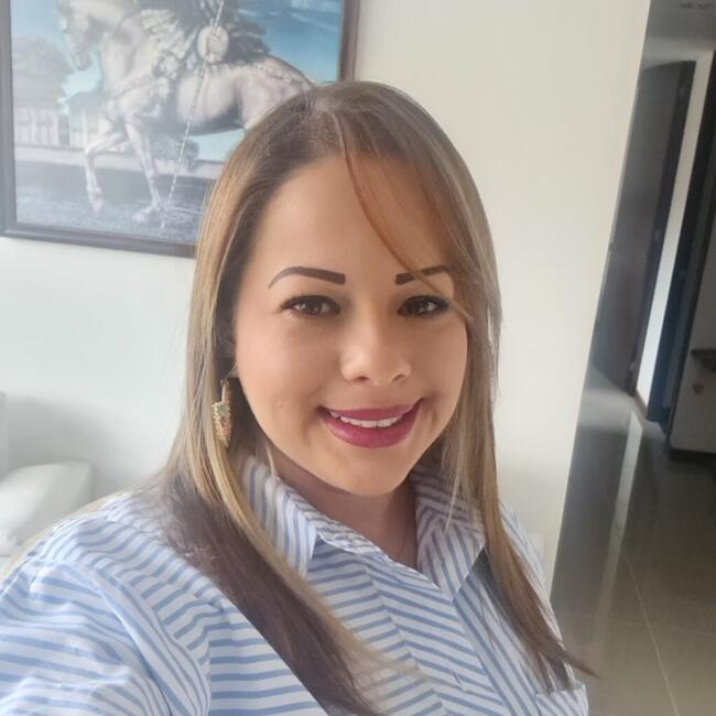 Babysitting job in Envigado: Valery
