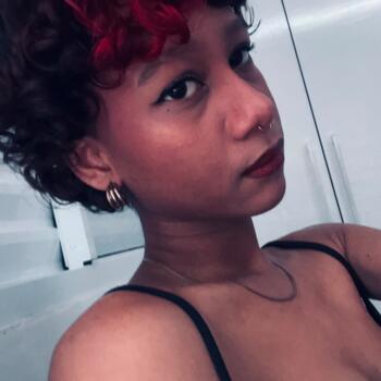 Babysitter in Jundiaí: Lara Beatriz