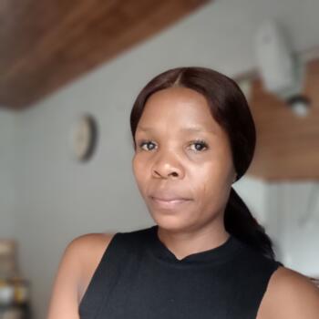 Babysitter Roodepoort: Nosihle