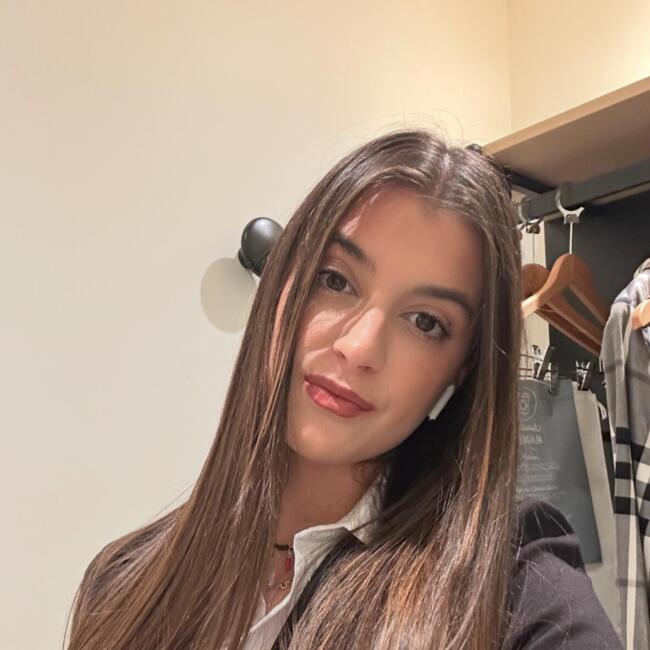 Babysitter in Brescia: Sofia