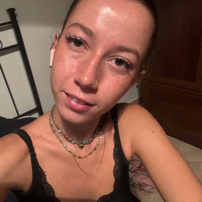 Babysitter in Pisa: Giulia