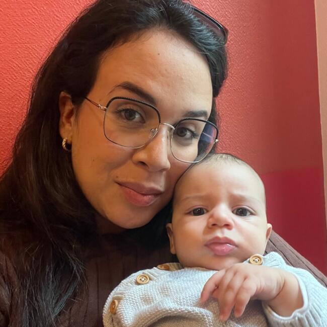 Babysitter in Ville-la-Grand: Wessal