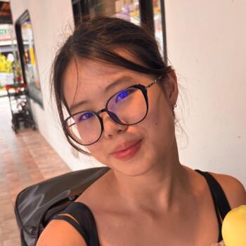 Babysitter in Singapore: Kate lynn