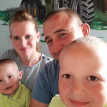 Job de garde d'enfants à Deinze: job de garde d'enfants Lies