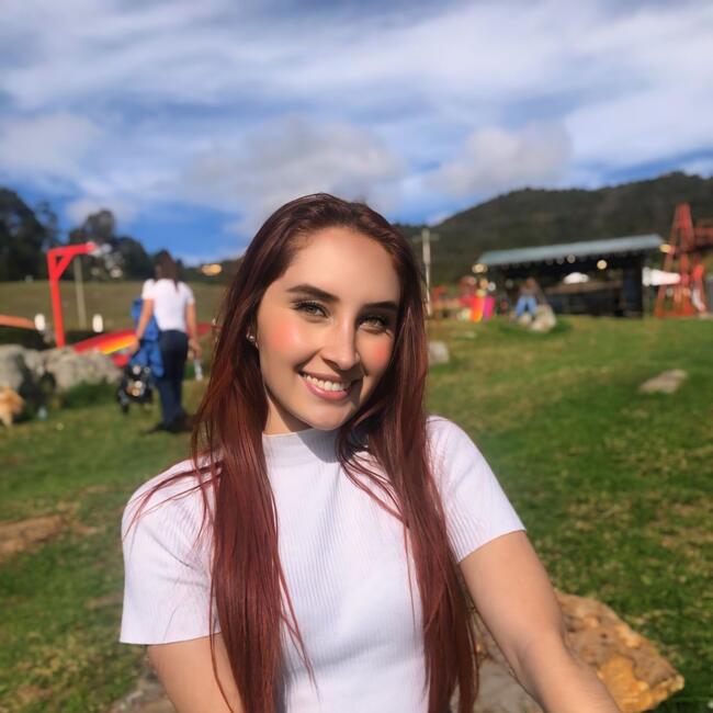 Babysitter in Cundinamarca: Karen