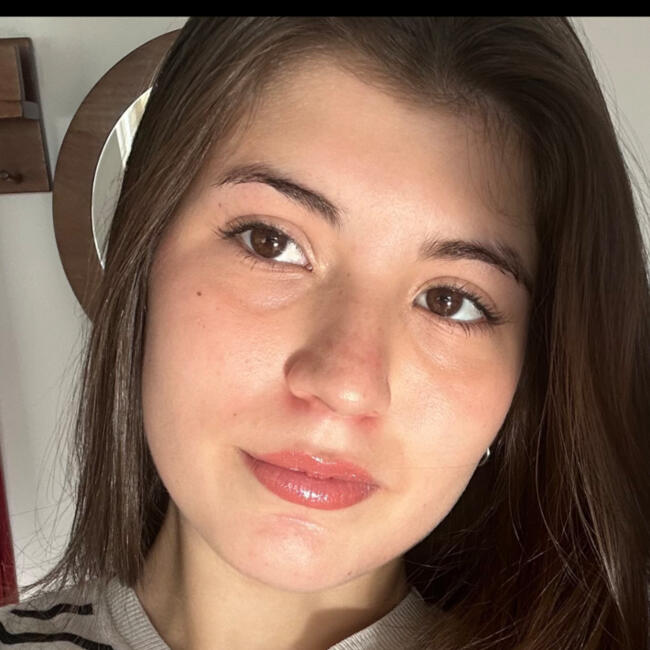 Babysitter in Montevideo: Avril