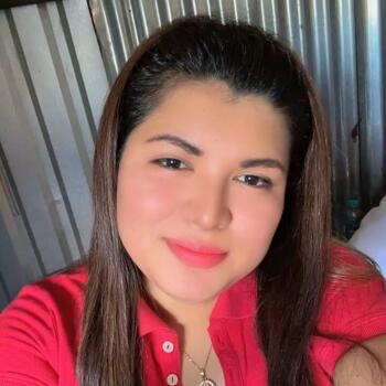 Babysitter in San Salvador: Daniela