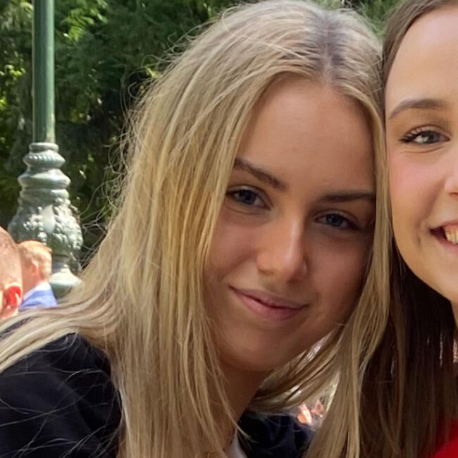 Babysitter in Prague: Nina