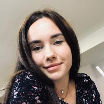 Babysitter in Tallinn: Карина