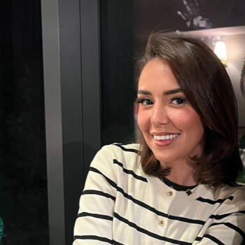 جليسة أطفال أكادير: Lara