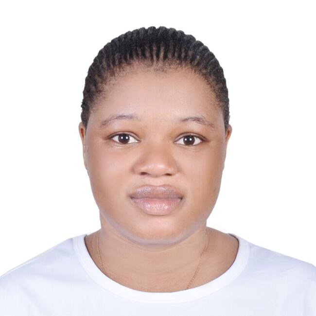 Babysitter in Ajman: Mayeteh