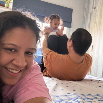 Babysitting job in Noida: babysitting job Jhanvi