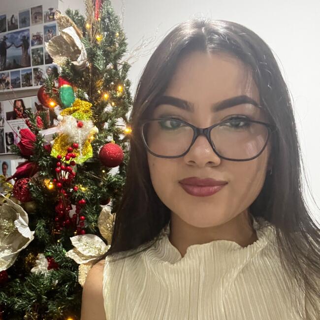 Babysitter in Itagüí: Emely Nicoll