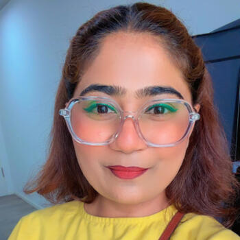 Babysitter Berlin: Priya