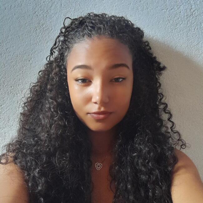 Babá em São Luís do Quitunde: Emilly