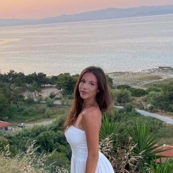 Babysitter in Belgrade: Andjela