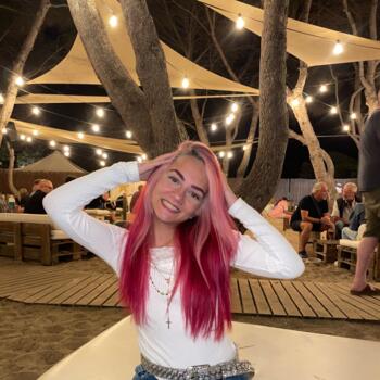 Niñera en Badalona: Aitana