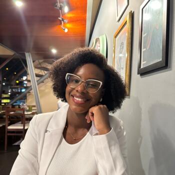 Babysitter em Loures: Yutica