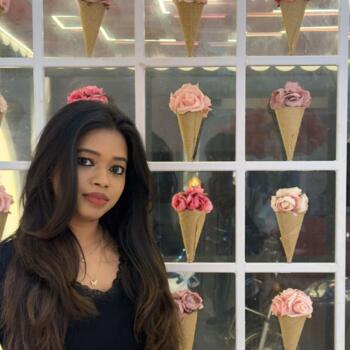 Babysitter Nanterre: Monisha