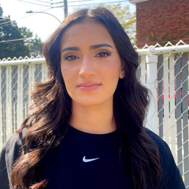 Baby-sitter in Montréal: Julia