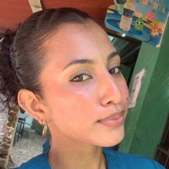 Babysitter in Valledupar: Shirley Karina