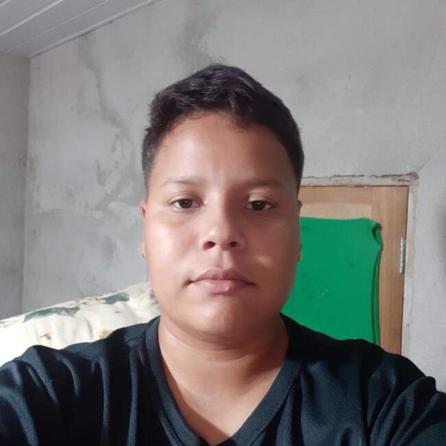 Babá em Manaus: JUCILENE