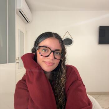 Babysitter Feyzin: Sana