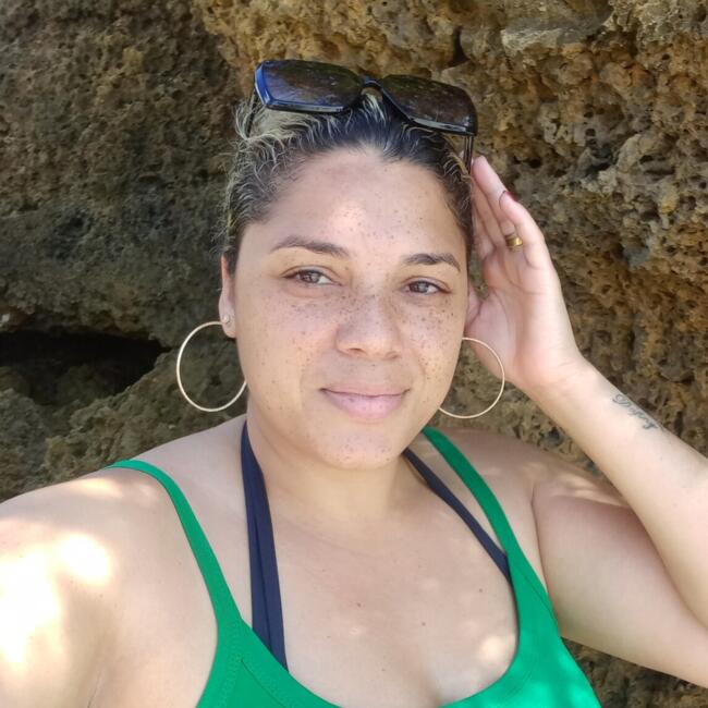 Babysitter in Itapecerica da Serra: Vanessa