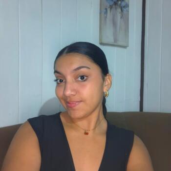 Babysitter in Quesada: Zaribel