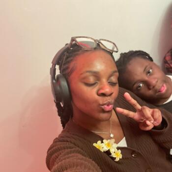 Babysitter in Basildon: Gloria