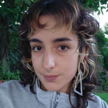 Babysitter in Sueca: Andrea