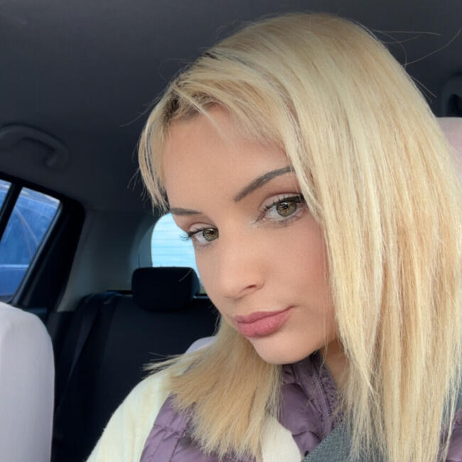 Trabalho de babysitting em Invercargill: Jenna