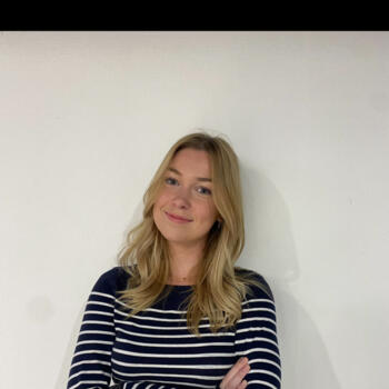 Baby-sitter in Antibes: Laly